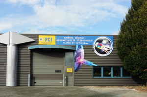 fci-enseigne-za-de-lanserre1